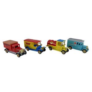 Reader's Digest Set Of 4 Classic Trucks Vehicles 4" Toy Vehicles Vintage